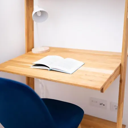 Blue By The River 3 - Elegant Two-bedroom In Santos